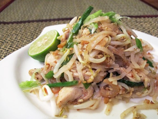 Chicken pad Thai