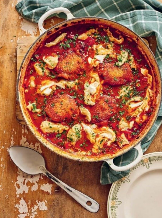 Chicken paprikaš with noklice