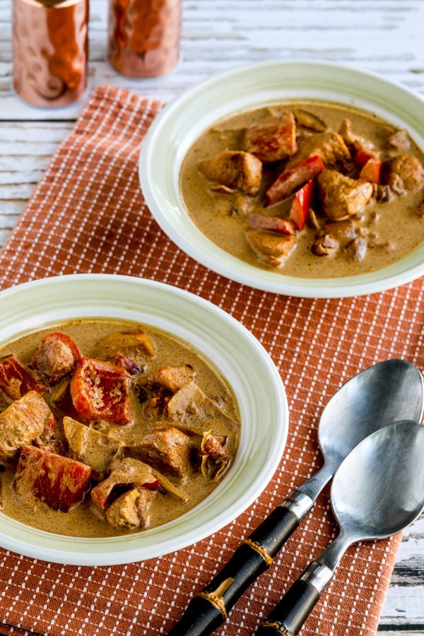 Chicken paprikash 