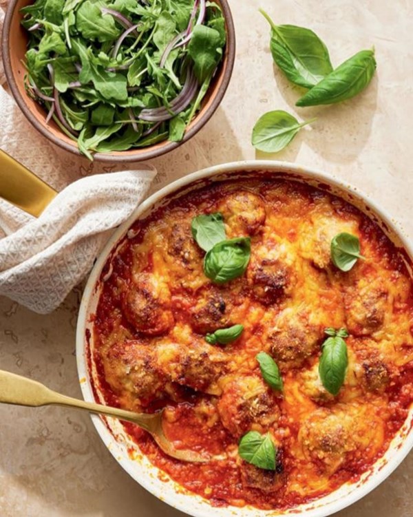 Chicken Parm meatball skillet
