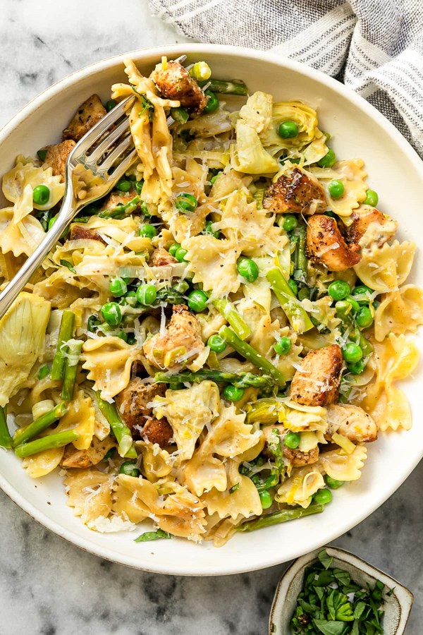 Chicken pasta primavera
