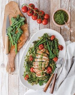 Chicken pesto and veggies