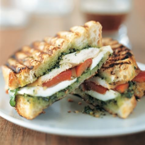 Chicken-pesto panini with mozzarella