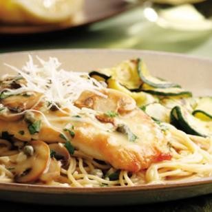 Chicken piccata with pasta & mushrooms