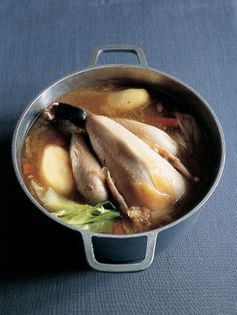 Chicken pot-au-feu (Poule au pot)