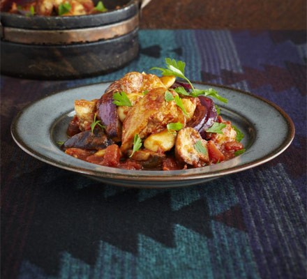 Chicken, red onion and mushroom stew with sherry and butterbeans 