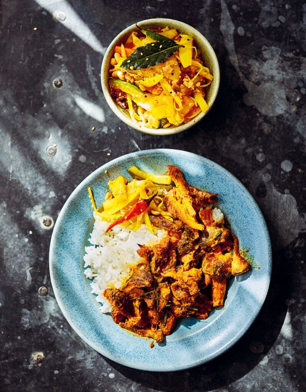 Chicken rendang (Rendang ayam)