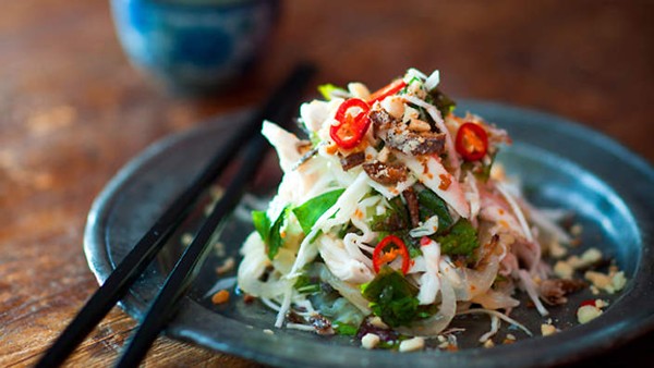 Chicken salad with cabbage and Vietnamese mint (Goi ga)