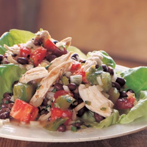 Chicken salad with tomatoes, black beans & cilantro