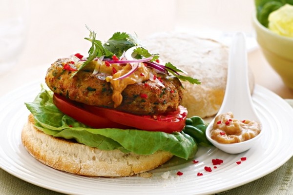Chicken satay burgers