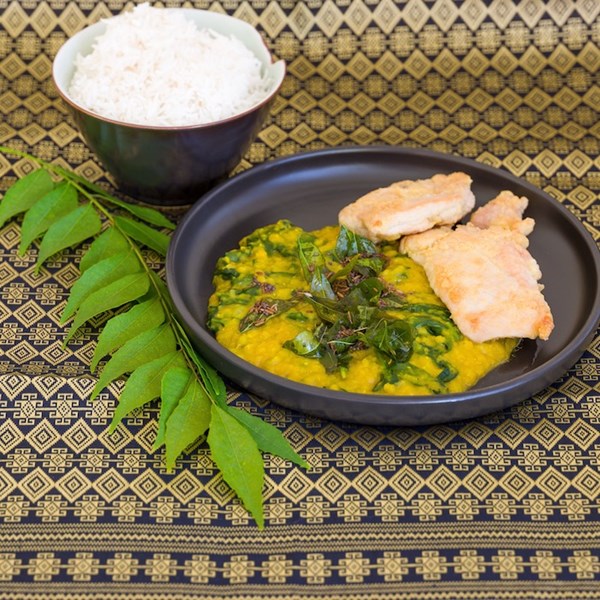 Chicken schnitzel with dhal palak 