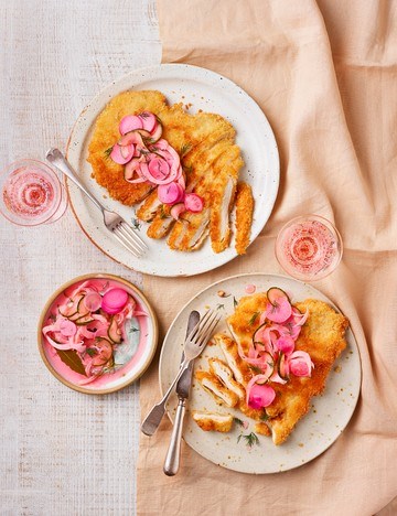 Chicken schnitzel with pickled radishes