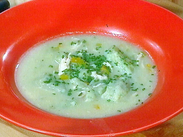 Chicken soup with buttermilk dumplings