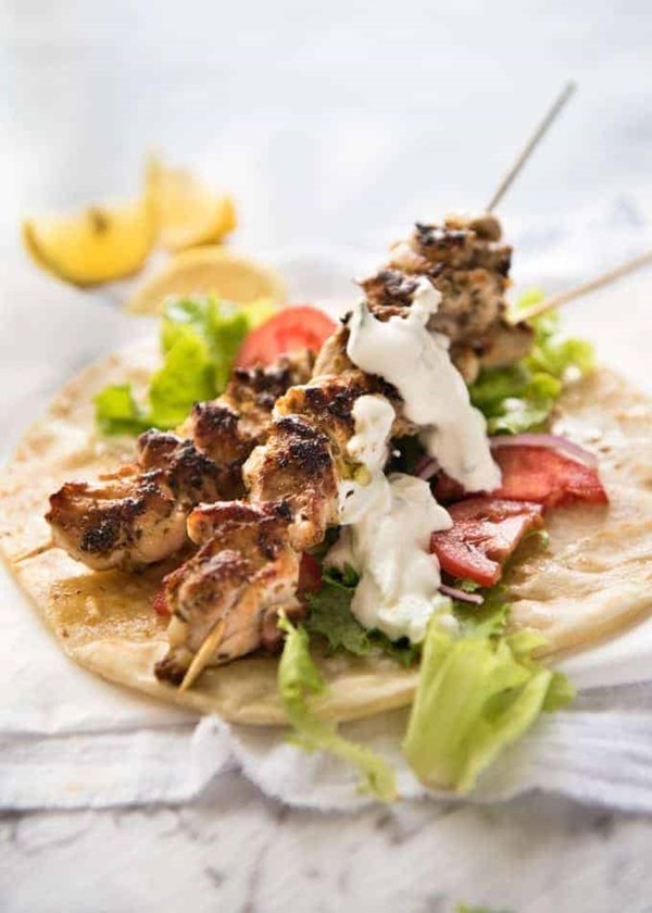 Chicken souvlaki with tzatziki