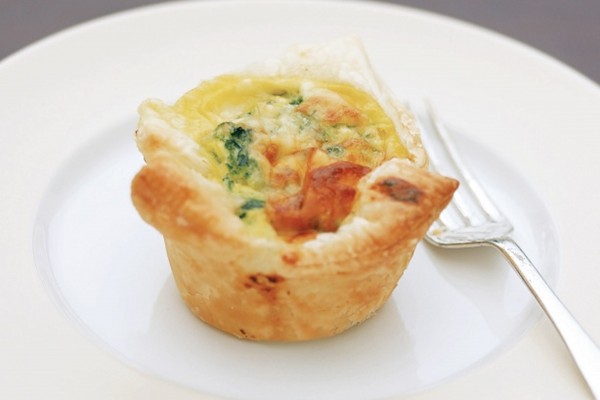 Chicken, spinach and Brie pie