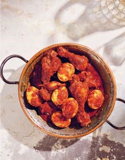 Chicken stew (Dorho sebhi)