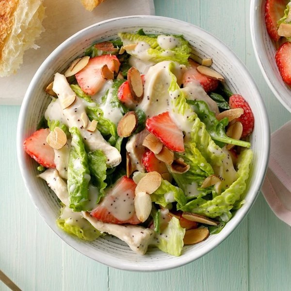 Chicken strawberry spinach salad