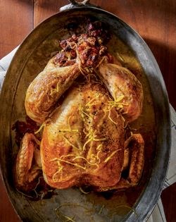 Chicken stuffed with pistachios