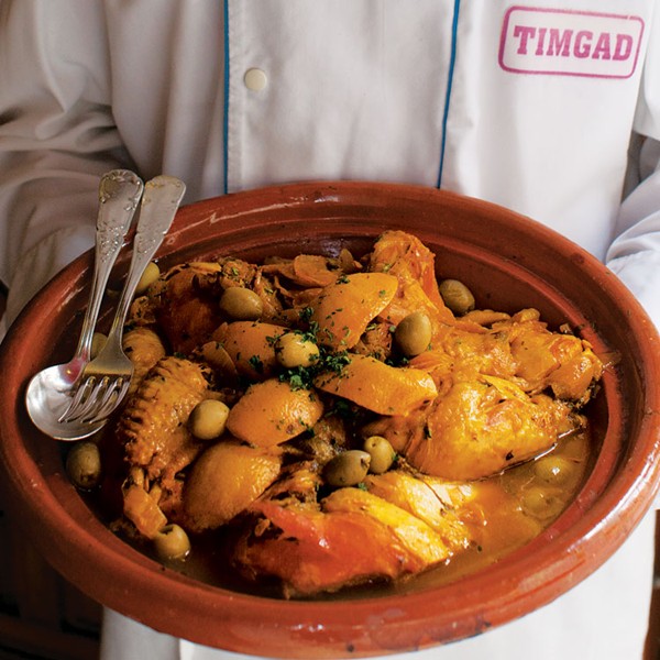 Chicken tagine with apricots, figs, and olives (Tagine djaj bzitoun)