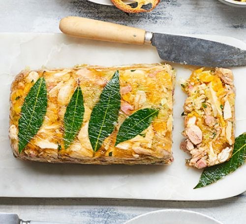 Chicken terrine with leeks and apricots