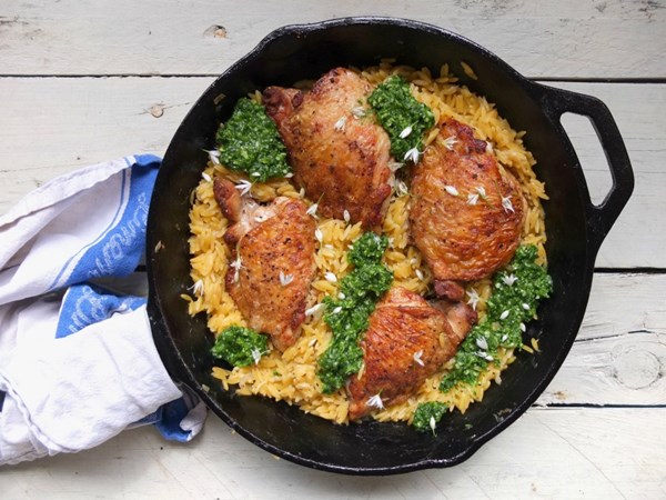 Chicken thighs with orzo and wild garlic pesto