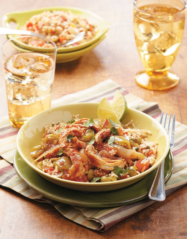 Chicken tinga with tomatillo sauce