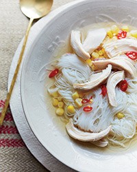 Chicken vermicelli soup