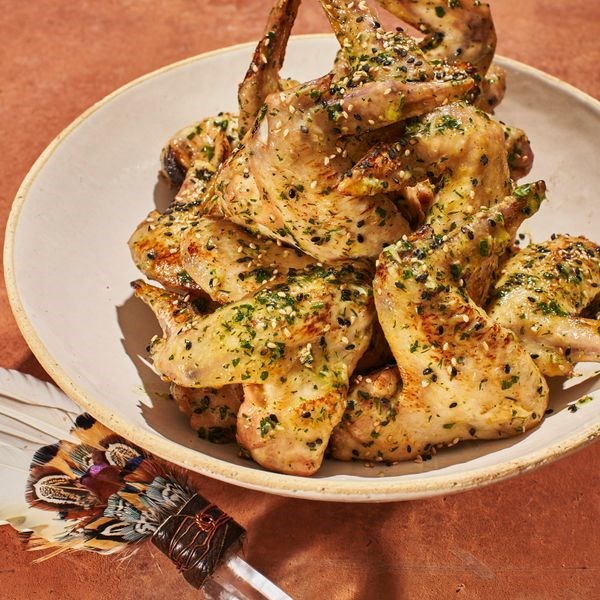 Chicken wings in garlic butter