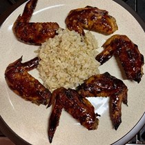  Chicken wings with tamarind glaze