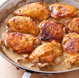 Chicken with 40 cloves of garlic
