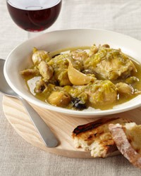 Chicken with 40 cloves of garlic