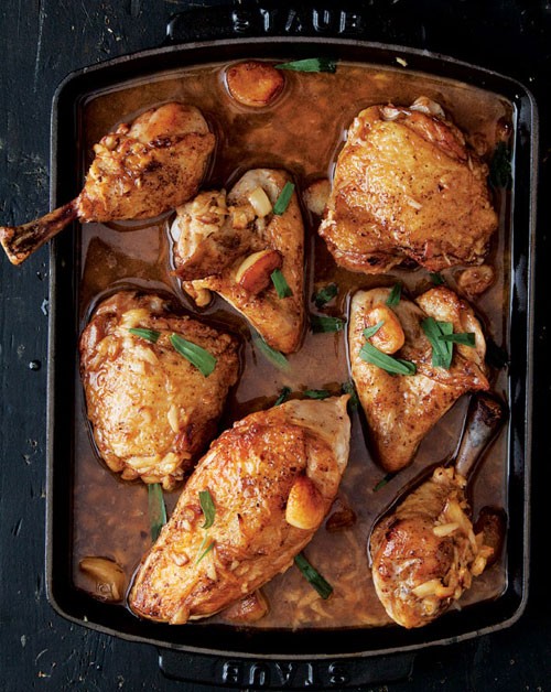 Chicken with 40 cloves of garlic