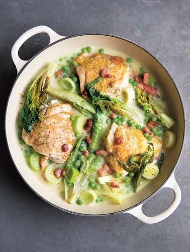 Chicken with bacon, lettuce and peas