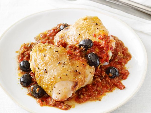 Chicken with cacciatore sauce