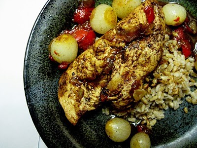Chicken with caramelized baby onions and honey (djaj bil assal)