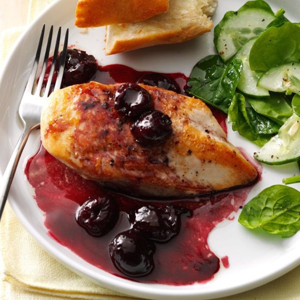 Chicken with cherry wine sauce