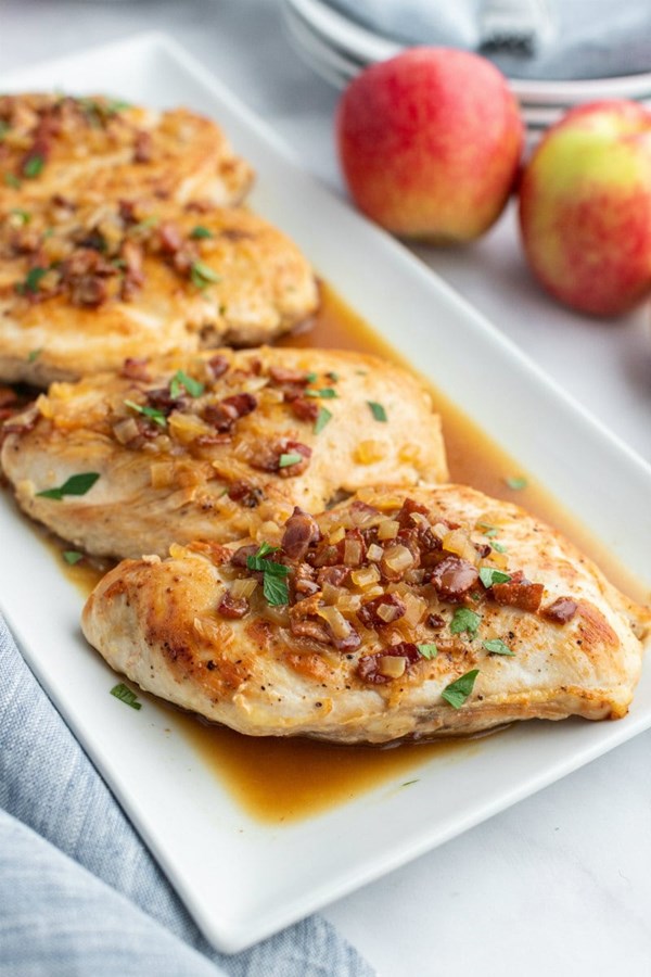 Chicken with cider and bacon sauce