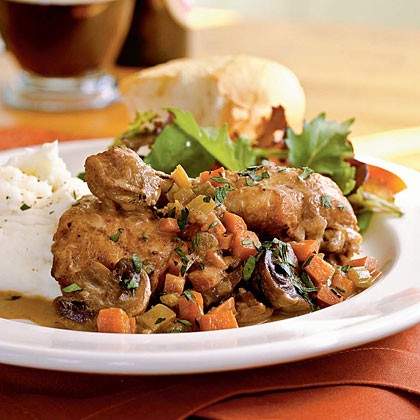 Chicken with dark beer (Coq à la bière)