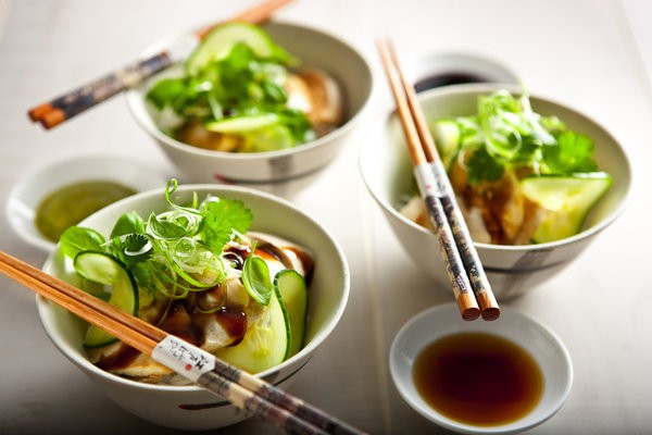Chicken with garlic-chili-ginger sauce