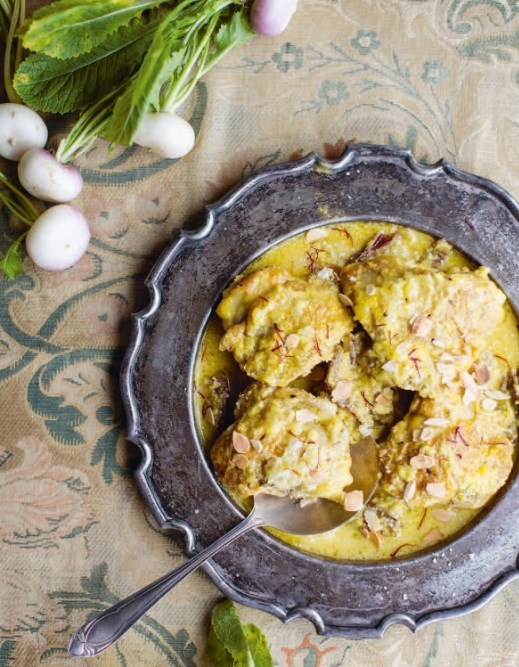 Chicken with ginger, saffron and dates (Pollo con zenzero, zafferano e datteri)