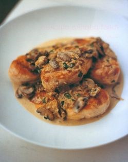 Chicken with porcini and chestnut mushrooms