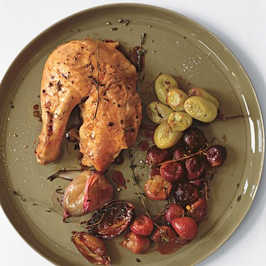 Chicken with roasted grapes and shallots