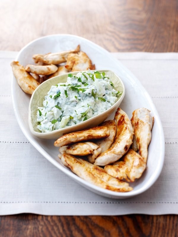 Chicken with spring onions, chilli and Geek yogurt