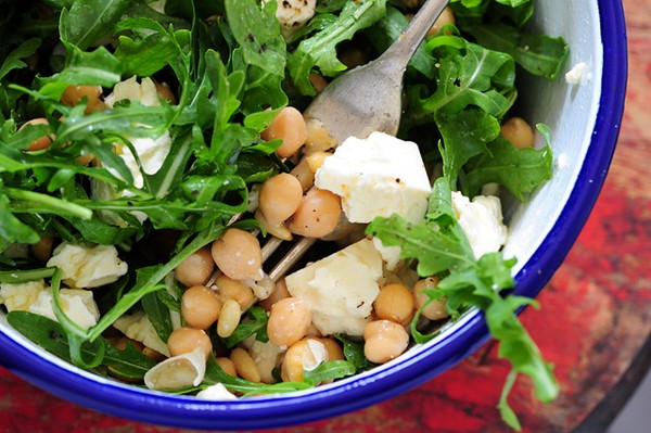 Chickpea & feta salad