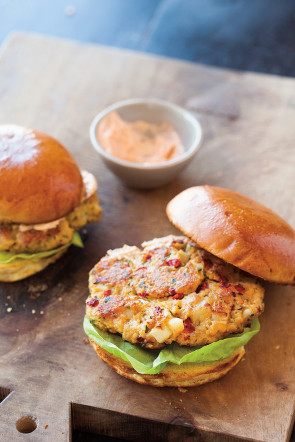 Chickpea & roasted red pepper burgers with smoked paprika mayonnaise 