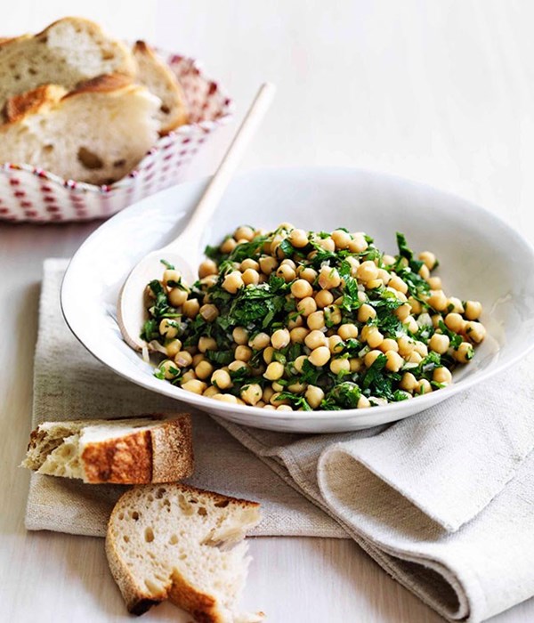 Chickpea and herb salad