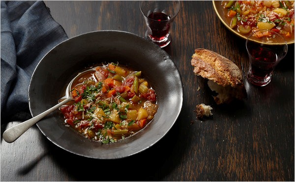 Chickpea-and-pasta soup