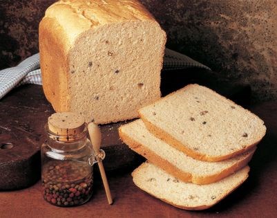 Chickpea and peppercorn bread