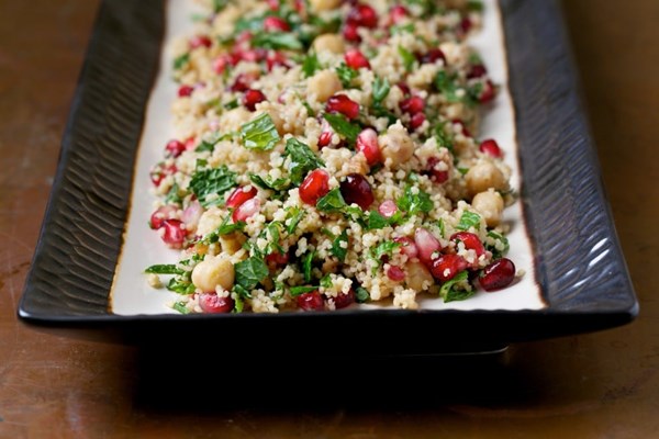 Chickpea and pomegranate salad