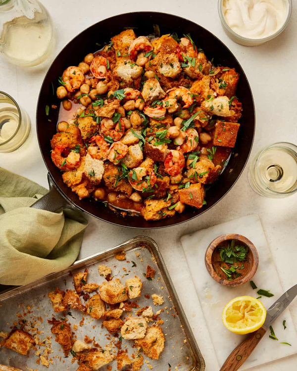 Chickpea and prawn stew with garlic croutons
